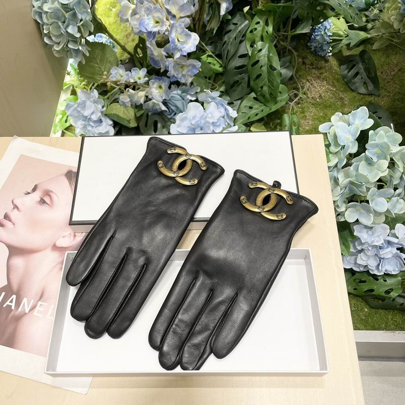 Chanel Gloves M L 110551